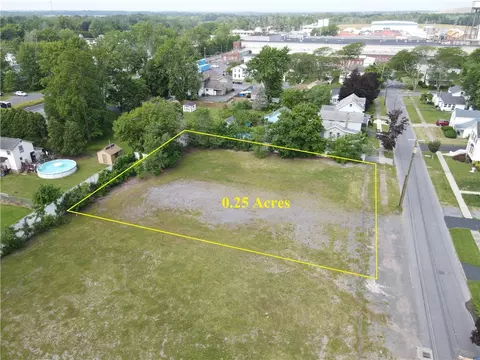 27 29 Chestnut St, Seneca Falls, NY 13148