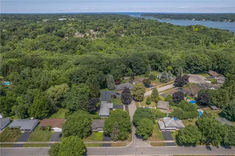 7 Rick Edge Cir, Irondequoit, NY 14609 photo 31
