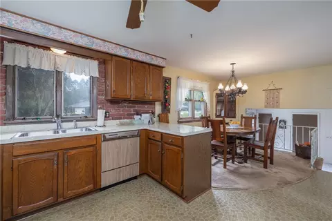 7 Rick Edge Cir, Irondequoit, NY 14609 photo 8