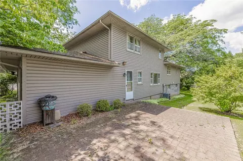 7 Rick Edge Cir, Irondequoit, NY 14609 photo 29