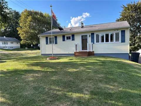 324 Sunset Ter, Elmira, NY 14903