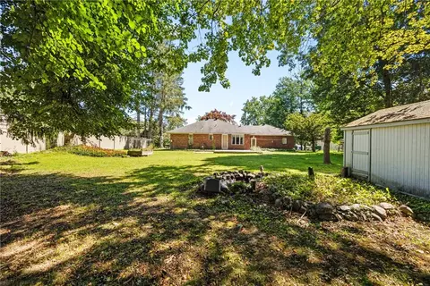 Exterior - 689 Maple Dr, Webster, NY 14580 photo 8 of 9