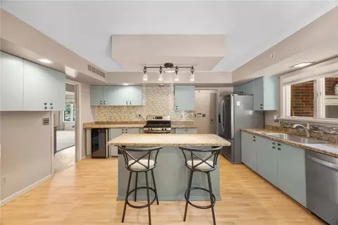 Kitchen - 689 Maple Dr, Webster, NY 14580 photo 3 of 5