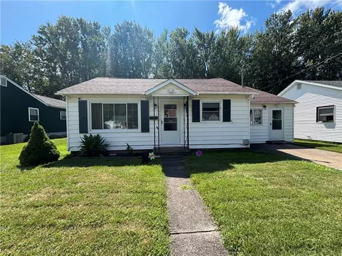 413 Mcguire St, Oneida, NY 13421
