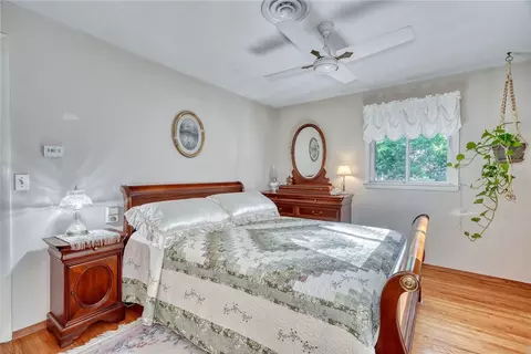 Bedroom - 696 Summit Dr, Webster, NY 14580 photo 6 of 7