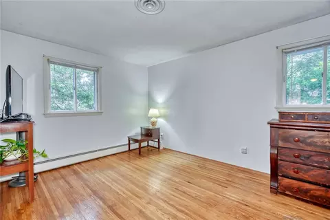 Bedroom - 696 Summit Dr, Webster, NY 14580 photo 3 of 7