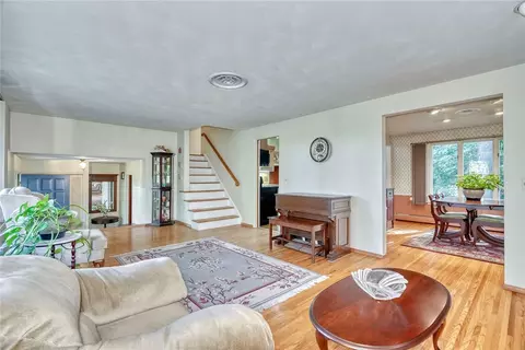 Other - 696 Summit Dr, Webster, NY 14580 photo 2 of 6