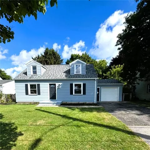 590 Northland Ave, Rochester, NY 14609
