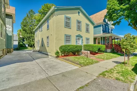 373 Alexander St, Rochester, NY 14607
