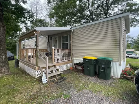 109 Bourbon St, Norwich, NY 13815