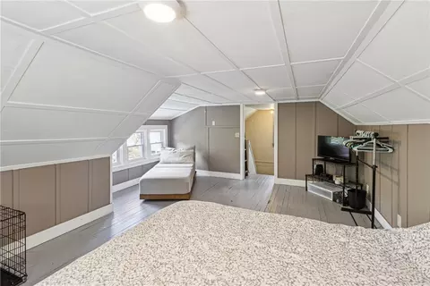 Bedroom - 72 Eastview Ave, Irondequoit, NY 14609 photo 6 of 6