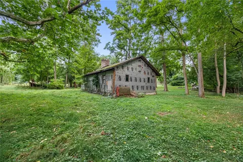 50 Race St, Torrey, NY 14441