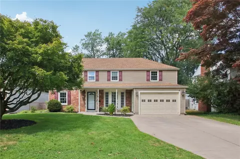 176 Harvington Dr, Irondequoit, NY 14617