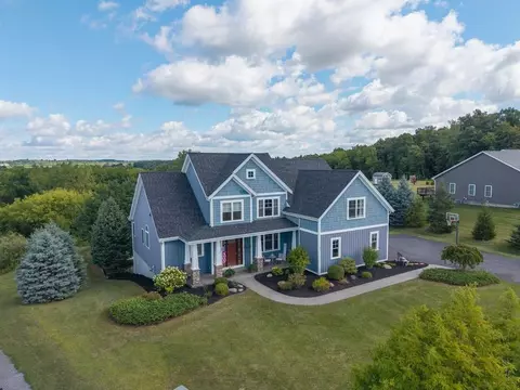 147 Kensington Ct, Livonia, NY 14487