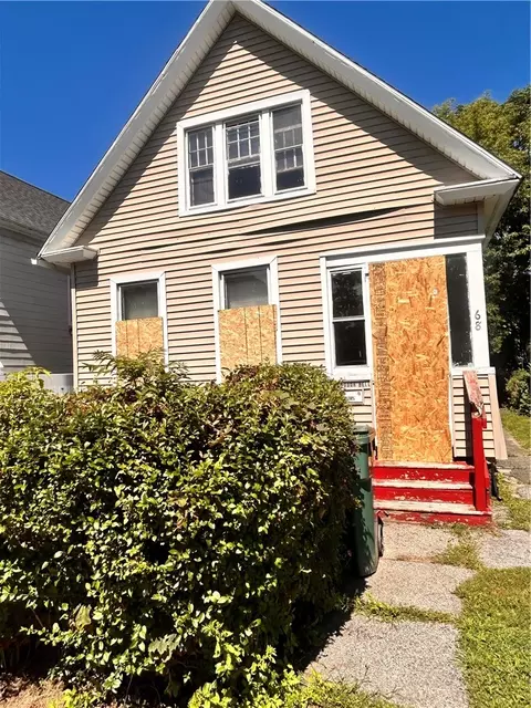68 Weaver St, Rochester, NY 14621