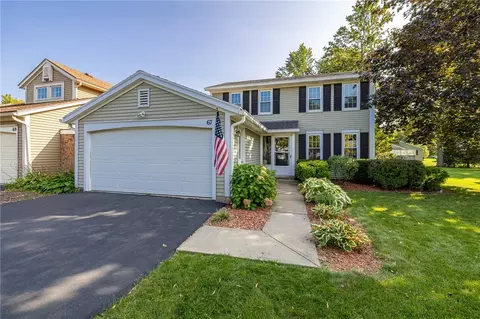 67 Winfield Ln, Webster, NY 14580
