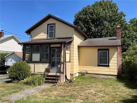 205 S Clinton St, Albion, NY 14411