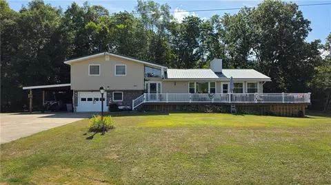 6830 State Route 226, Savona, NY 14879