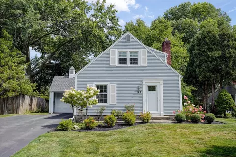 143 Village Ln, Brighton, NY 14610