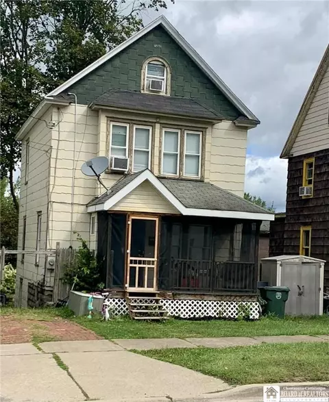 504 W 8th St, Jamestown, NY 14701