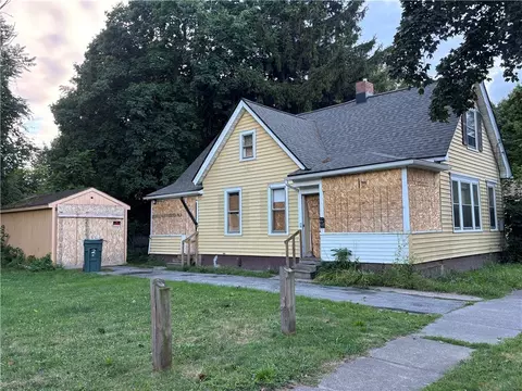 131 Friederich Park, Rochester, NY 14621