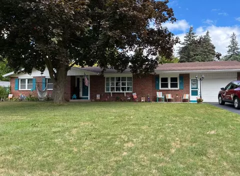 71 Bellmawr Dr, Chili, NY 14624