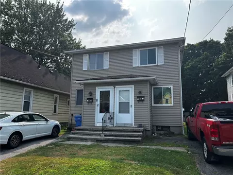 31 Plover St, Rochester, NY 14613