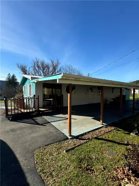 112 Dennis Ave, Port Allegany, PA 16743