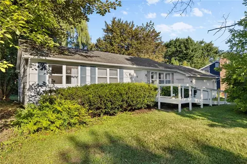 247 Champion Ave, Webster, NY 14580