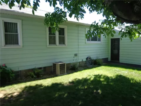 Exterior - 155 Knapp Ave, Irondequoit, NY 14609 photo 9 of 9