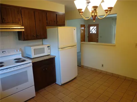 Kitchen - 155 Knapp Ave, Irondequoit, NY 14609 photo 2 of 5