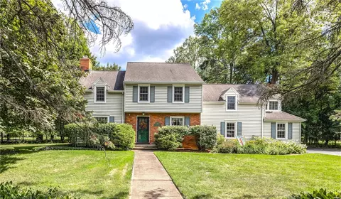 45 Fonthill Park, Rochester, NY 14618