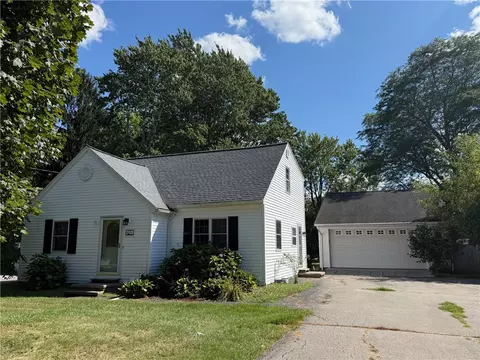 2017 Westside Dr, Chili, NY 14624
