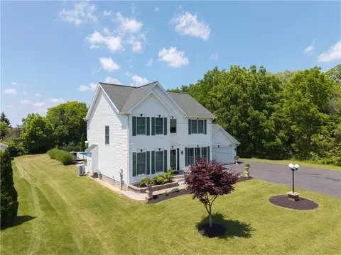 255 Watson Rd, Perinton, NY 14450