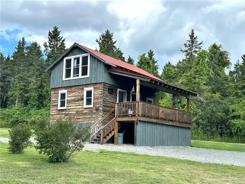 2271 Dunn Rd, Italy, NY 14418