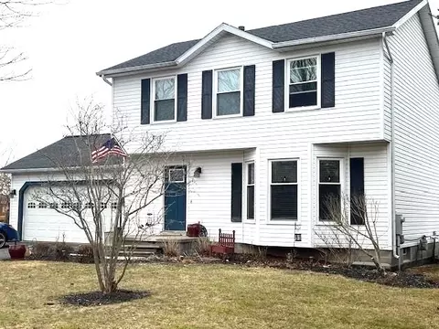 48 Tearose Meadow Ln, Brockport, NY 14420