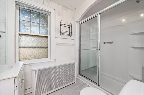 Bath - 3902 Culver Rd, Irondequoit, NY 14622 photo 2 of 2