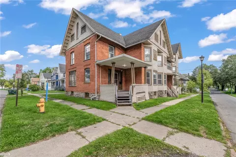 80 Tacoma St, Rochester, NY 14613