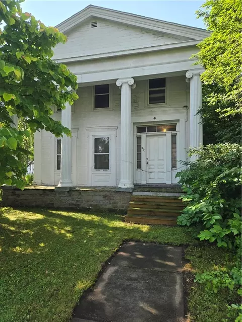 201 E South St, Montour, NY 14865
