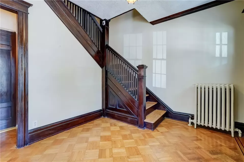 Entry Way - 77 Harper St, Rochester, NY 14607 photo 6 of 9