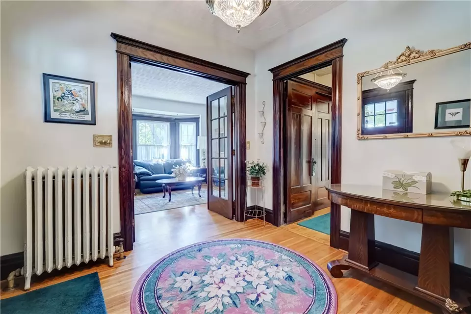 Entry Way - 77 Harper St, Rochester, NY 14607 photo 3 of 9
