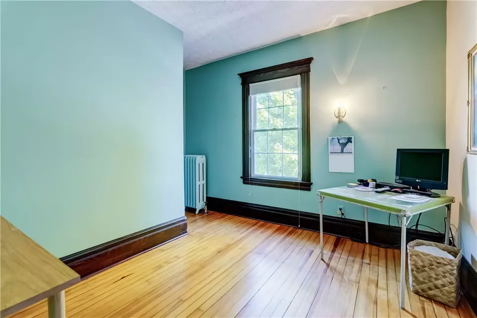 Bedroom - 77 Harper St, Rochester, NY 14607 photo 2 of 9