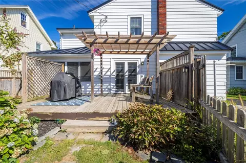 Exterior - 61 Wimbledon Rd, Irondequoit, NY 14617 photo 12 of 15