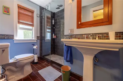 Bath - 61 Wimbledon Rd, Irondequoit, NY 14617 photo 1 of 2