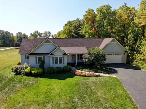 201 White Rd, Sweden, NY 14420