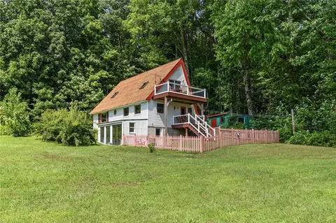 2531 Ayers Rd, Jerusalem, NY 14527