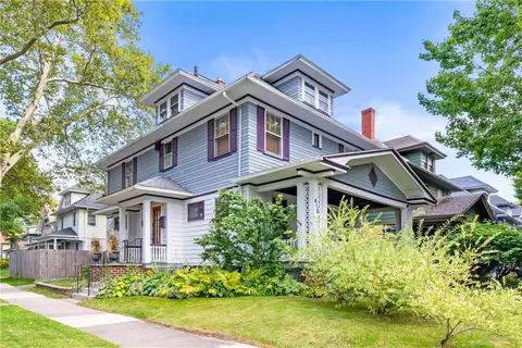 412 Raines Park, Rochester, NY 14613