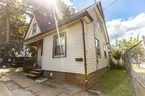 75 Mead St, Rochester, NY 14621