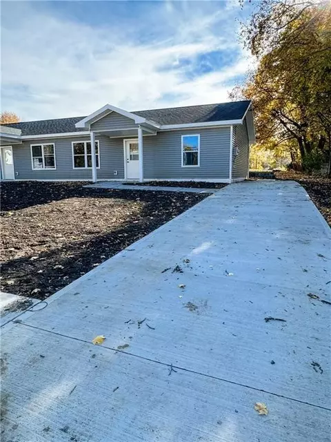 122 Cottage St # A, Auburn, NY 13021