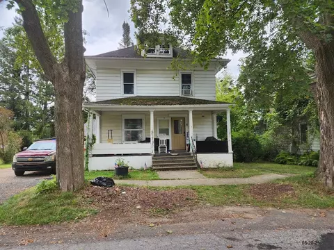 7 Oak Ave, Sidney, NY 13838